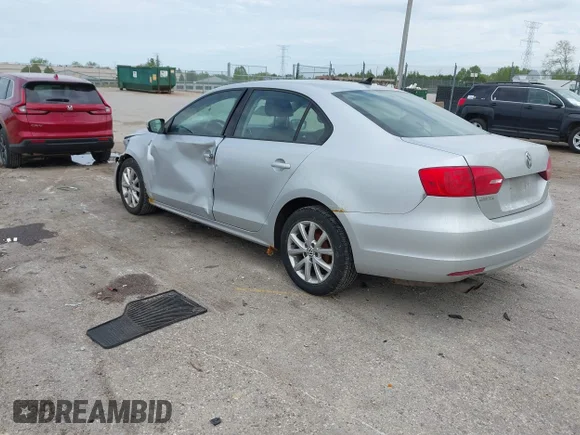 ✅ 2011 Volkswagen Jetta SE • VIN: 3VWDX7AJXBM303541 • Лот: 45185973. Опубліковано раніше на IAAI з пробігом 195 564 миль. Безкоштовний доступ до архіву аукціонних продажів зі США та докладний звіт про історію автомобіля на DreamBid. Зображення 3.