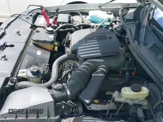 ✅ 2004 Lincoln Town Car Signature • VIN: 1LNHM81WX4Y662048 • Lot: 43306938. Listed on IAAI with 143,979 mi. Free auction sales archive from the USA and detailed vehicle history report at DreamBid. Image 12.