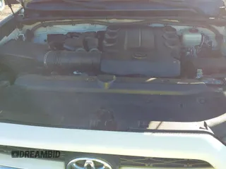 ✅ 2018 Toyota 4Runner SR5 • VIN: JTEBU5JR2J5558620 • Lot: 41486145. Wystawiony na IAAI z przebiegiem 172 007 mil. Bezpłatny archiwum sprzedaży aukcyjnych z USA i szczegółowy raport historii pojazdu na DreamBid. Zdjęcie 21.