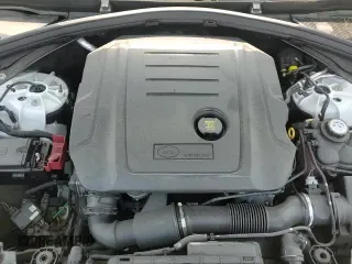 ✅ 2018 Land Rover Range Rover Velar S • VIN: SALYB2RN2JA770406 • Lot: 81149485. Listed on Copart with 34,377 mi. Free auction sales archive from the USA and detailed vehicle history report at DreamBid. Image 14.