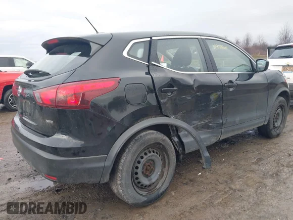 ✅ 2019 Nissan Rogue S • VIN: JN1BJ1CR8KW338173 • Lot: 43788100. Wystawiony na IAAI z przebiegiem 74 627 mil. Bezpłatny archiwum sprzedaży aukcyjnych z USA i szczegółowy raport historii pojazdu na DreamBid. Zdjęcie 4.