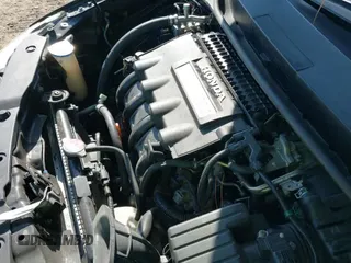 ✅ 2011 Honda Insight • VIN: JHMZE2H36BS004465 • Лот: 42805540. Опубликован ранее на IAAI с пробегом 189 227 миль. Бесплатный доступ к архиву аукционных продаж из США и подробный отчёт об истории автомобиля на DreamBid. Изображение 12.