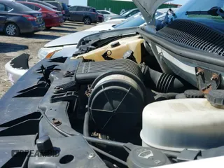 ✅ 2005 GMC Savana Cargo • VIN: 1GTFG15X451230398 • Лот: 41666945. Опубликован ранее на IAAI с пробегом 251 720 миль. Бесплатный доступ к архиву аукционных продаж из США и подробный отчёт об истории автомобиля на DreamBid. Изображение 13.