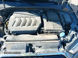 ✅ 2018 Audi A3 Premium Plus • VIN: WAUGUGFF6J1062129 • Lot: 41471639. Wystawiony na IAAI z przebiegiem 100 502 mil. Bezpłatny archiwum sprzedaży aukcyjnych z USA i szczegółowy raport historii pojazdu na DreamBid. Zdjęcie 20.