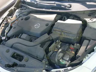 ✅ 2014 Nissan Altima S • VIN: 1N4AL3AP0EN370759 • Лот: 42100135. Опубликован ранее на IAAI с пробегом 177 334 миль. Бесплатный доступ к архиву аукционных продаж из США и подробный отчёт об истории автомобиля на DreamBid. Изображение 18.