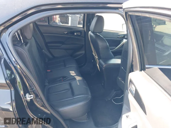 ✅ 2018 Mitsubishi Eclipse Cross SE • VIN: JA4AT5AA1JZ042510 • Lot: 44703572. Wystawiony na IAAI z przebiegiem 129 983 mil. Bezpłatny archiwum sprzedaży aukcyjnych z USA i szczegółowy raport historii pojazdu na DreamBid. Zdjęcie 8.
