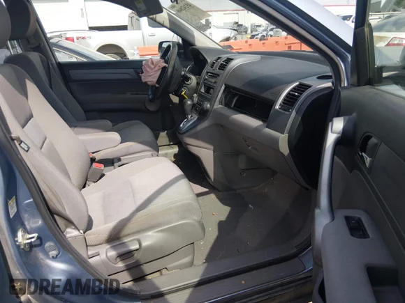 ✅ 2007 Honda CR-V LX • VIN: JHLRE38367C076374 • Lot: 45242840. Wystawiony na IAAI z przebiegiem 104 900 mil. Bezpłatny archiwum sprzedaży aukcyjnych z USA i szczegółowy raport historii pojazdu na DreamBid. Zdjęcie 5.