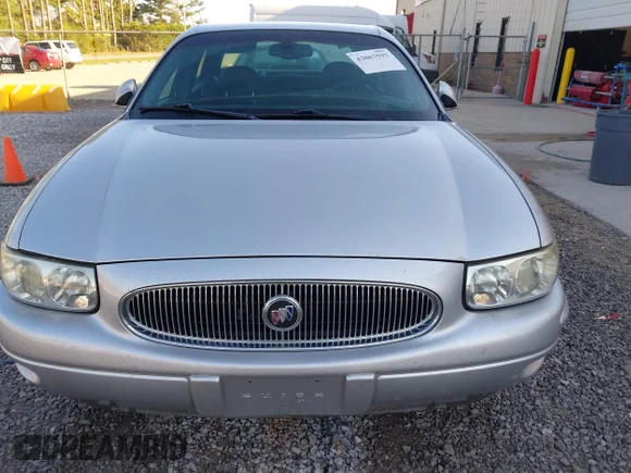 ✅ 2003 Buick LeSabre Limited • VIN: 1G4HR54K83U198272 • Лот: 43067593. Опубліковано раніше на IAAI з пробігом 151 985 миль. Безкоштовний доступ до архіву аукціонних продажів зі США та докладний звіт про історію автомобіля на DreamBid. Зображення 6.
