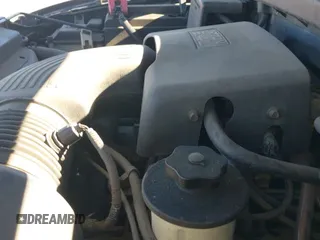 ✅ 1997 Ford Expedition XLT • VIN: 1FMFU18L0VLB27254 • Лот: 43443574. Опубликован ранее на IAAI с пробегом 243 156 миль. Бесплатный доступ к архиву аукционных продаж из США и подробный отчёт об истории автомобиля на DreamBid. Изображение 12.