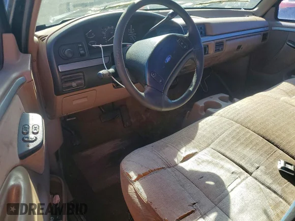 ✅ 1992 Ford F-150 • VIN: 1FTDF15N0NLA02797 • Lot: 53138866. Listed on Copart with 157,657 mi. Free auction sales archive from the USA and detailed vehicle history report at DreamBid. Image 8.