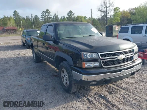 ✅ 2006 Chevrolet Silverado 1500 LT2 • VIN: 1GCEK19B46Z195681 • Lot: 41947889. Wystawiony na IAAI z przebiegiem 213 595 mil. Bezpłatny archiwum sprzedaży aukcyjnych z USA i szczegółowy raport historii pojazdu na DreamBid. Zdjęcie 1.