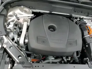 ✅ 2025 Volvo XC60 Plus • VIN: YV4H60RC1S1006267 • Лот: 65740815. Опубликован ранее на Copart с пробегом 2 840 миль. Бесплатный доступ к архиву аукционных продаж из США и подробный отчёт об истории автомобиля на DreamBid. Изображение 14.