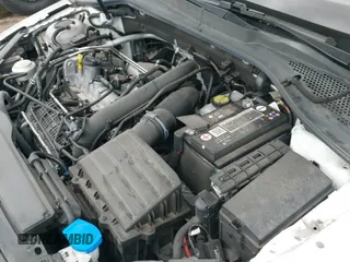 ✅ 2019 Volkswagen Golf • VIN: 3VWT57AU9KM510272 • Лот: 41730545. Опубликован ранее на IAAI с пробегом 52 676 миль. Бесплатный доступ к архиву аукционных продаж из США и подробный отчёт об истории автомобиля на DreamBid. Изображение 19.