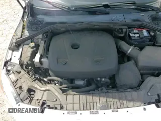 ✅ 2017 Volvo V60 • VIN: YV440MWK0H1030300 • Lot: 61792215. Listed on Copart with 75,157 mi. Free auction sales archive from the USA and detailed vehicle history report at DreamBid. Image 17.