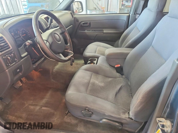 ✅ 2006 Chevrolet Colorado 2LT • VIN: 1GCDT136768260162 • Lot: 46896346. Wystawiony na Copart z przebiegiem 253 581 mil. Bezpłatny archiwum sprzedaży aukcyjnych z USA i szczegółowy raport historii pojazdu na DreamBid. Zdjęcie 7.