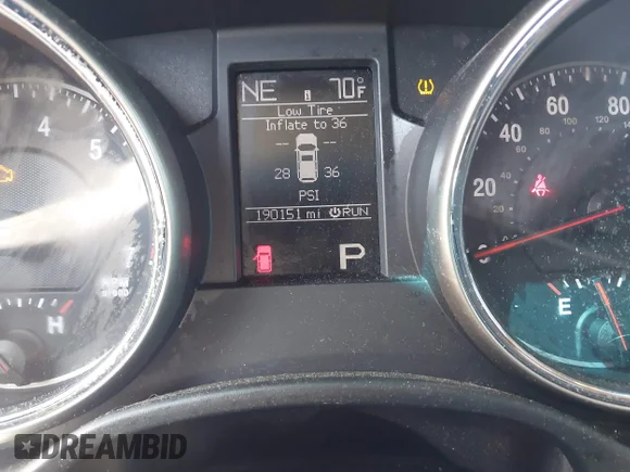 ✅ 2013 Jeep Grand Cherokee Overland • VIN: 1C4RJFCG0DC601266 • Lot: 45132471. Wystawiony na IAAI z przebiegiem 190 151 mil. Bezpłatny archiwum sprzedaży aukcyjnych z USA i szczegółowy raport historii pojazdu na DreamBid. Zdjęcie 7.