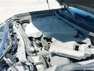 ✅ 2017 Lexus GX 460 • VIN: JTJJM7FX2H5161029 • Lot: 41864434. Listed on IAAI with 145,562 mi. Free auction sales archive from the USA and detailed vehicle history report at DreamBid. Image 18.