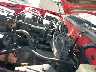 ✅ 2006 Ford Mustang Standard • VIN: 1ZVFT80N165146234 • Лот: 43572669. Опубликован ранее на IAAI с пробегом 262 916 миль. Бесплатный доступ к архиву аукционных продаж из США и подробный отчёт об истории автомобиля на DreamBid. Изображение 19.