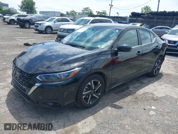✅ 2024 Nissan Sentra SV • VIN: 3N1AB8CV3RY257230 • Лот: 45183905. Опубліковано раніше на IAAI з пробігом 23 754 миль. Безкоштовний доступ до архіву аукціонних продажів зі США та докладний звіт про історію автомобіля на DreamBid. Зображення 2.