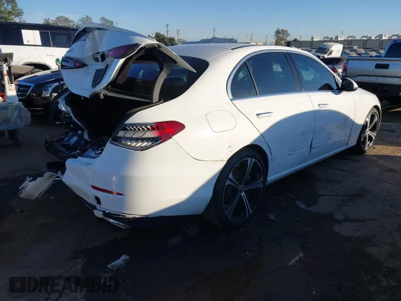 ✅ 2022 Mercedes-Benz C 300 • VIN: W1KAF4GB0NR062928 • Lot: 44243803. Wystawiony na IAAI z przebiegiem 59 583 mil. Bezpłatny archiwum sprzedaży aukcyjnych z USA i szczegółowy raport historii pojazdu na DreamBid. Zdjęcie 4.
