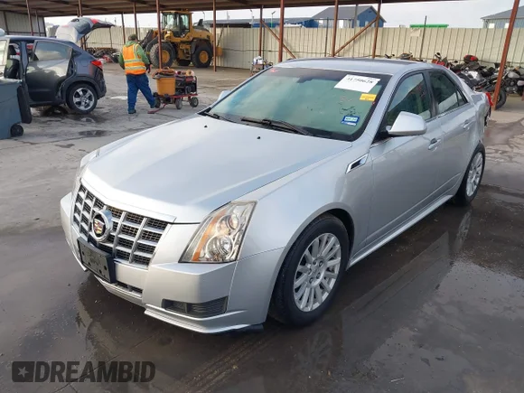✅ 2013 Cadillac CTS Luxury • VIN: 1G6DE5E55D0174224 • Lot: 41750628. Wystawiony na IAAI z przebiegiem 71 738 mil. Bezpłatny archiwum sprzedaży aukcyjnych z USA i szczegółowy raport historii pojazdu na DreamBid. Zdjęcie 2.