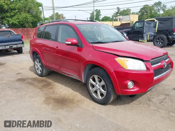 ✅ 2010 Toyota RAV4 Limited • VIN: 2T3DK4DVXAW014140 • Лот: 45328030. Опубліковано раніше на IAAI з пробігом 160 212 миль. Безкоштовний доступ до архіву аукціонних продажів зі США та докладний звіт про історію автомобіля на DreamBid. Зображення 1.