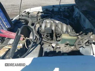 ✅ 1999 Toyota 4Runner SR5 • VIN: JT3GN86R1X0125107 • Lot: 43336308. Wystawiony na IAAI z przebiegiem 303 953 mil. Bezpłatny archiwum sprzedaży aukcyjnych z USA i szczegółowy raport historii pojazdu na DreamBid. Zdjęcie 12.