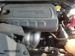 ✅ 2021 Jeep Cherokee Altitude • VIN: 1C4PJMLB1MD128262 • Lot: 83800065. Wystawiony na Copart z przebiegiem 63 499 mil. Bezpłatny archiwum sprzedaży aukcyjnych z USA i szczegółowy raport historii pojazdu na DreamBid. Zdjęcie 16.