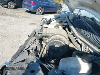 ✅ 2019 GMC Savana Cargo • VIN: 1GTW7AFG2K1367737 • Lot: 43524111. Listed on IAAI with 121,081 mi. Free auction sales archive from the USA and detailed vehicle history report at DreamBid. Image 20.