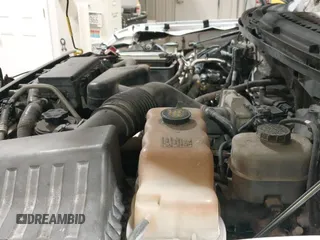 ✅ 2010 Ford F-150 XL • VIN: 1FTMF1EW1AKC00152 • Lot: 41301721. Wystawiony na IAAI z przebiegiem 196 368 mil. Bezpłatny archiwum sprzedaży aukcyjnych z USA i szczegółowy raport historii pojazdu na DreamBid. Zdjęcie 19.