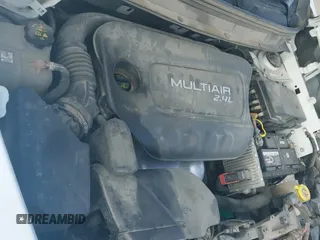 ✅ 2015 Jeep Cherokee Sport • VIN: 1C4PJLAB1FW628314 • Lot: 41502070. Wystawiony na IAAI z przebiegiem 182 605 mil. Bezpłatny archiwum sprzedaży aukcyjnych z USA i szczegółowy raport historii pojazdu na DreamBid. Zdjęcie 20.