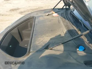 ✅ 2017 Tesla Model S 60 • VIN: 5YJSA1E19HF187782 • Лот: 42394814. Опубликован ранее на IAAI с пробегом 80 302 миль. Бесплатный доступ к архиву аукционных продаж из США и подробный отчёт об истории автомобиля на DreamBid. Изображение 19.