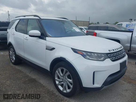 ✅ 2018 Land Rover Discovery HSE • VIN: SALRR2RK2JA048097 • Lot: 44828123. Wystawiony na IAAI z przebiegiem 111 748 mil. Bezpłatny archiwum sprzedaży aukcyjnych z USA i szczegółowy raport historii pojazdu na DreamBid. Zdjęcie 1.