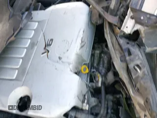 ✅ 2007 Toyota Camry LE • VIN: JTNBK46K473019593 • Lot: 43526247. Wystawiony na IAAI z przebiegiem 185 547 mil. Bezpłatny archiwum sprzedaży aukcyjnych z USA i szczegółowy raport historii pojazdu na DreamBid. Zdjęcie 14.