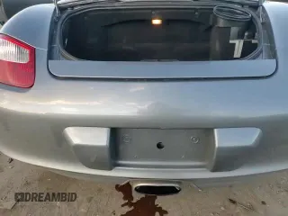 ✅ 2005 Porsche Boxster • VIN: WP0CA298X5U712093 • Lot: 82109144. Wystawiony na Copart z przebiegiem 138 144 mil. Bezpłatny archiwum sprzedaży aukcyjnych z USA i szczegółowy raport historii pojazdu na DreamBid. Zdjęcie 13.