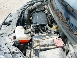 2013 Chevrolet Sonic RS z VIN 1G1JG6SB8D4180207, wystawiony jako IAAI lot #42426670 z przebiegiem 183 889 mil mil oraz . Historia ofert i sprzedaży dostępna na DreamBid. Obrazek 20.