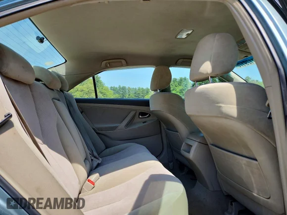 ✅ 2010 Toyota Camry LE • VIN: 4T4BF3EK8AR081389 • Lot: 54129176. Wystawiony na Copart z przebiegiem 150 362 mil. Bezpłatny archiwum sprzedaży aukcyjnych z USA i szczegółowy raport historii pojazdu na DreamBid. Zdjęcie 10.