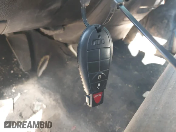✅ 2019 Ram 1500 Big Horn • VIN: 1C6RR7TT6KS575827 • Lot: 43184208. Wystawiony na IAAI z przebiegiem 202 527 mil. Bezpłatny archiwum sprzedaży aukcyjnych z USA i szczegółowy raport historii pojazdu na DreamBid. Zdjęcie 11.