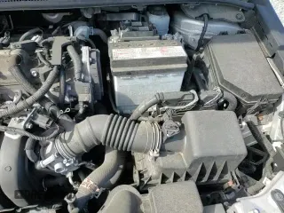 ✅ 2020 Toyota Corolla LE • VIN: 5YFEPRAE8LP083641 • Лот: 82304545. Опубликован ранее на Copart с пробегом 88 647 миль. Бесплатный доступ к архиву аукционных продаж из США и подробный отчёт об истории автомобиля на DreamBid. Изображение 13.