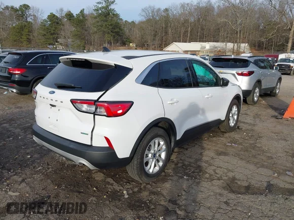 ✅ 2022 Ford Escape SE Hybrid • VIN: 1FMCU0BZ4NUB16875 • Lot: 44418688. Wystawiony na IAAI z przebiegiem 59 963 mil. Bezpłatny archiwum sprzedaży aukcyjnych z USA i szczegółowy raport historii pojazdu na DreamBid. Zdjęcie 4.