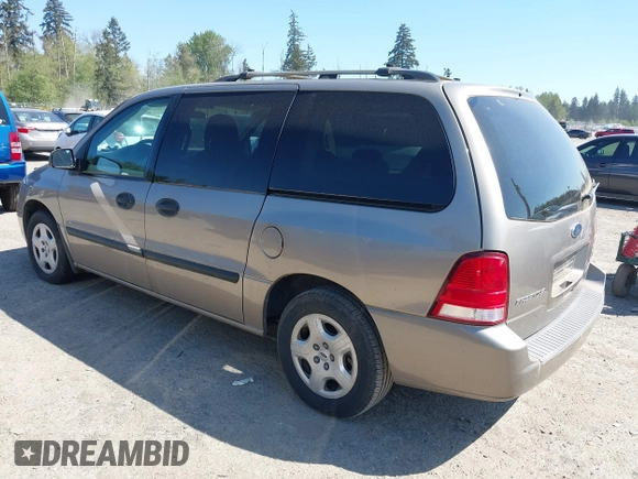 ✅ 2004 Ford Freestar SE • VIN: 2FMZA51664BA33279 • Lot: 44988425. Wystawiony na IAAI z przebiegiem 128 124 mil. Bezpłatny archiwum sprzedaży aukcyjnych z USA i szczegółowy raport historii pojazdu na DreamBid. Zdjęcie 3.