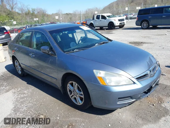 ✅ 2007 Honda Accord EX • VIN: 1HGCM56767A052032 • Лот: 44803760. Опубликован ранее на IAAI с пробегом 186 288 миль. Бесплатный доступ к архиву аукционных продаж из США и подробный отчёт об истории автомобиля на DreamBid. Изображение 1.