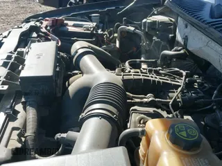 ✅ 2016 Ford Expedition Max XLT • VIN: 1FMJK1JT4GEF53529 • Lot: 41594898. Listed on IAAI with 157,431 mi. Free auction sales archive from the USA and detailed vehicle history report at DreamBid. Image 18.