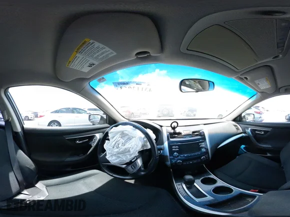 ✅ 2014 Nissan Altima 2.5 • VIN: 1N4AL3AP5EC327885 • Лот: 43113063. Опубліковано раніше на IAAI з пробігом 141 703 миль. Безкоштовний доступ до архіву аукціонних продажів зі США та докладний звіт про історію автомобіля на DreamBid. Зображення 18.