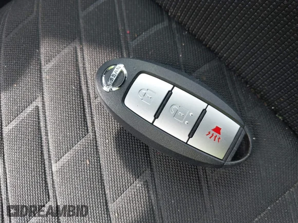 ✅ 2021 Nissan Kicks S • VIN: 3N1CP5BV9ML545494 • Lot: 43028929. Wystawiony na IAAI z przebiegiem 68 103 mil. Bezpłatny archiwum sprzedaży aukcyjnych z USA i szczegółowy raport historii pojazdu na DreamBid. Zdjęcie 11.