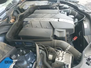 ✅ 2005 Mercedes-Benz E 320 • VIN: WDBUF82J05X172627 • Лот: 42406329. Опубликован ранее на IAAI с пробегом 147 553 миль. Бесплатный доступ к архиву аукционных продаж из США и подробный отчёт об истории автомобиля на DreamBid. Изображение 14.