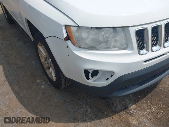 ✅ 2011 Jeep Compass • VIN: 1J4NT1FA0BD290619 • Lot: 42904251. Wystawiony na IAAI z przebiegiem 119 101 mil. Bezpłatny archiwum sprzedaży aukcyjnych z USA i szczegółowy raport historii pojazdu na DreamBid. Zdjęcie 6.