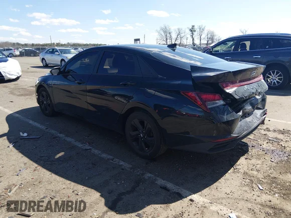 ✅ 2021 Hyundai Elantra SEL • VIN: 5NPLS4AG7MH029434 • Lot: 44793471. Wystawiony na IAAI z przebiegiem 105 352 mil. Bezpłatny archiwum sprzedaży aukcyjnych z USA i szczegółowy raport historii pojazdu na DreamBid. Zdjęcie 3.