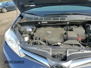 ✅ 2019 Toyota Sienna XLE • VIN: 5TDDZ3DC9KS227832 • Лот: 91251685. Опубликован ранее на Copart с пробегом 88 642 миль. Бесплатный доступ к архиву аукционных продаж из США и подробный отчёт об истории автомобиля на DreamBid. Изображение 16.