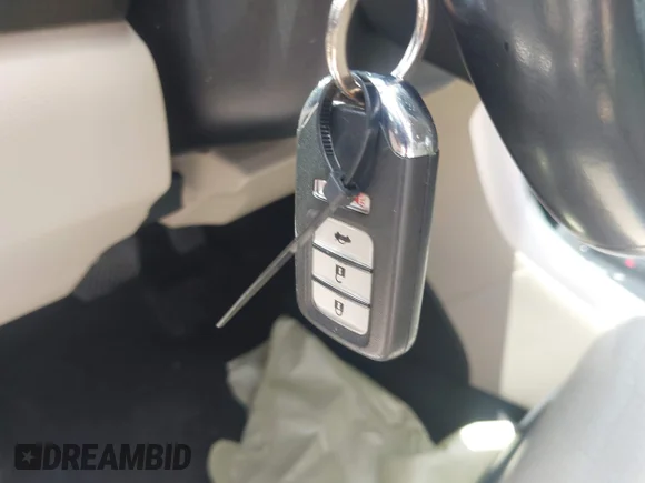 ✅ 2013 Honda Accord EX-L • VIN: 1HGCR3F82DA019667 • Lot: 45449219. Listed on IAAI with 148,577 mi. Free auction sales archive from the USA and detailed vehicle history report at DreamBid. Image 11.